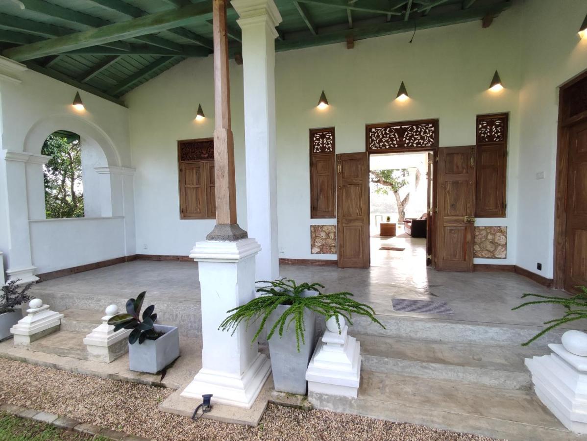 Villa Seven Faces-Luxury Escape,Stunning Views With Private Pool For A Couple Or Family! Galle Luaran gambar
