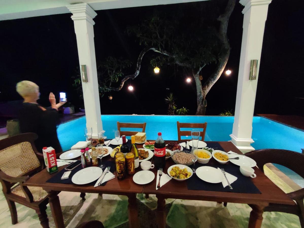 Villa Seven Faces-Luxury Escape,Stunning Views With Private Pool For A Couple Or Family! Galle Luaran gambar