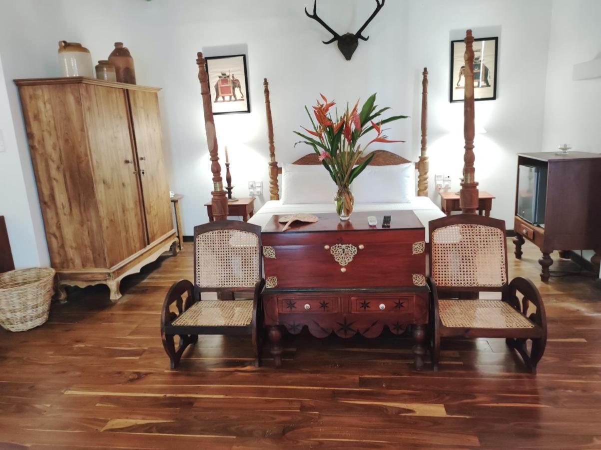 Villa Seven Faces-Luxury Escape,Stunning Views With Private Pool For A Couple Or Family! Galle Luaran gambar