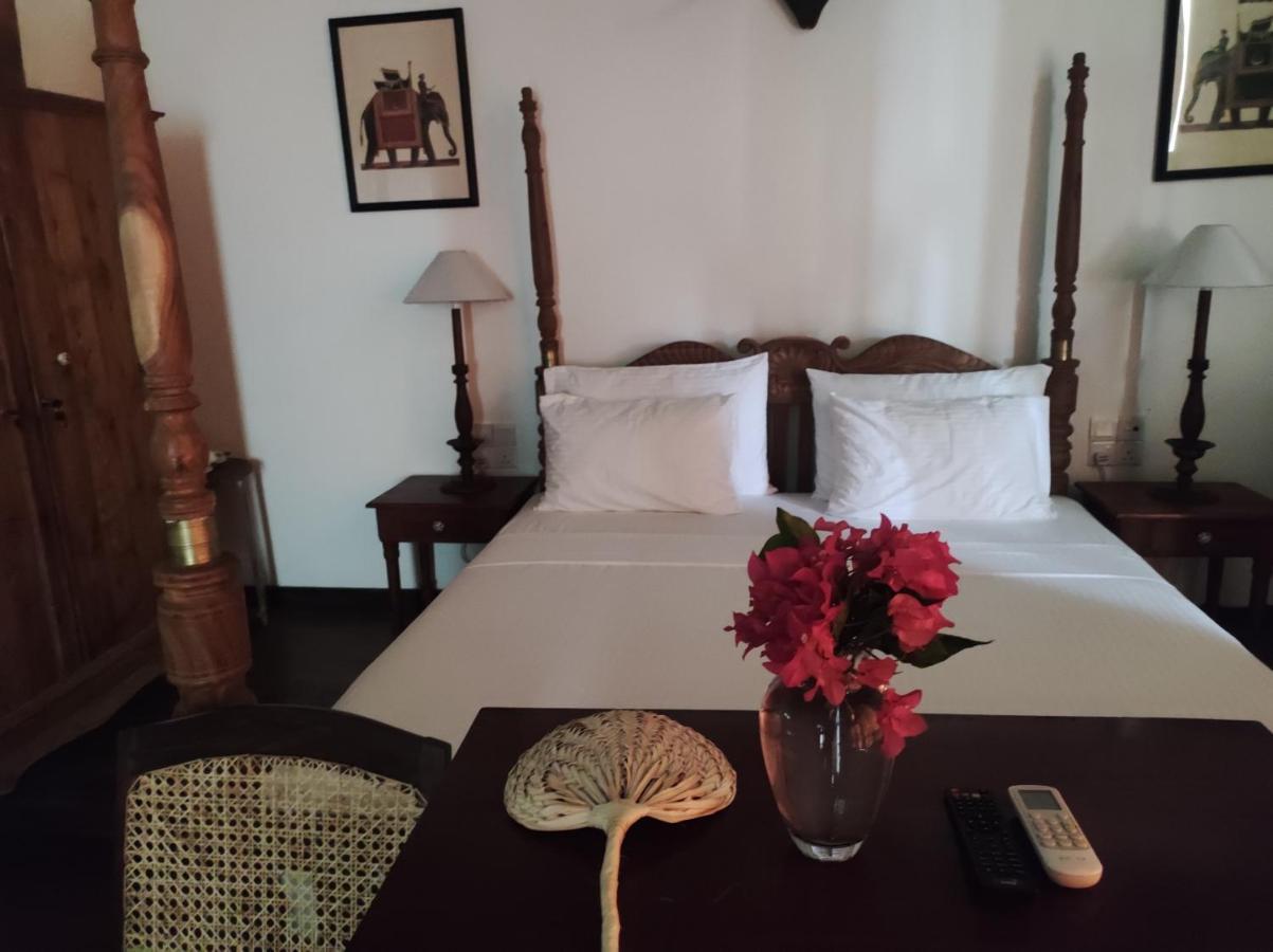 Villa Seven Faces-Luxury Escape,Stunning Views With Private Pool For A Couple Or Family! Galle Luaran gambar